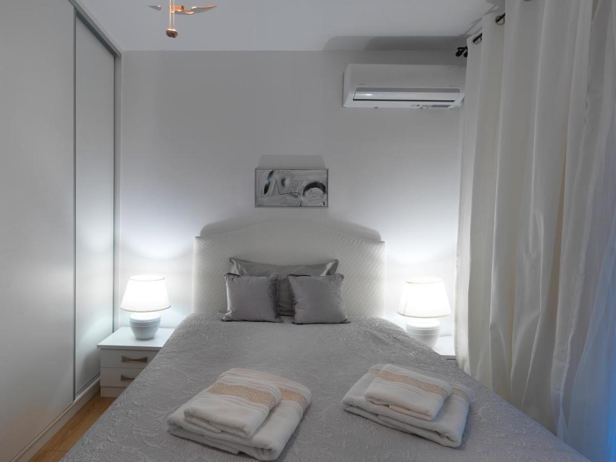 Elegant Apartment In Glyfada Aten Exteriör bild