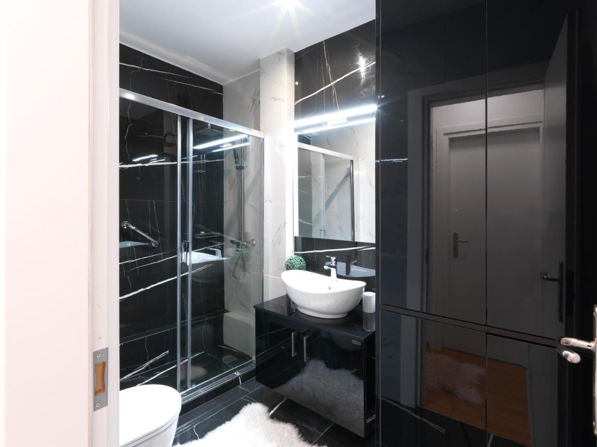 Elegant Apartment In Glyfada Aten Exteriör bild
