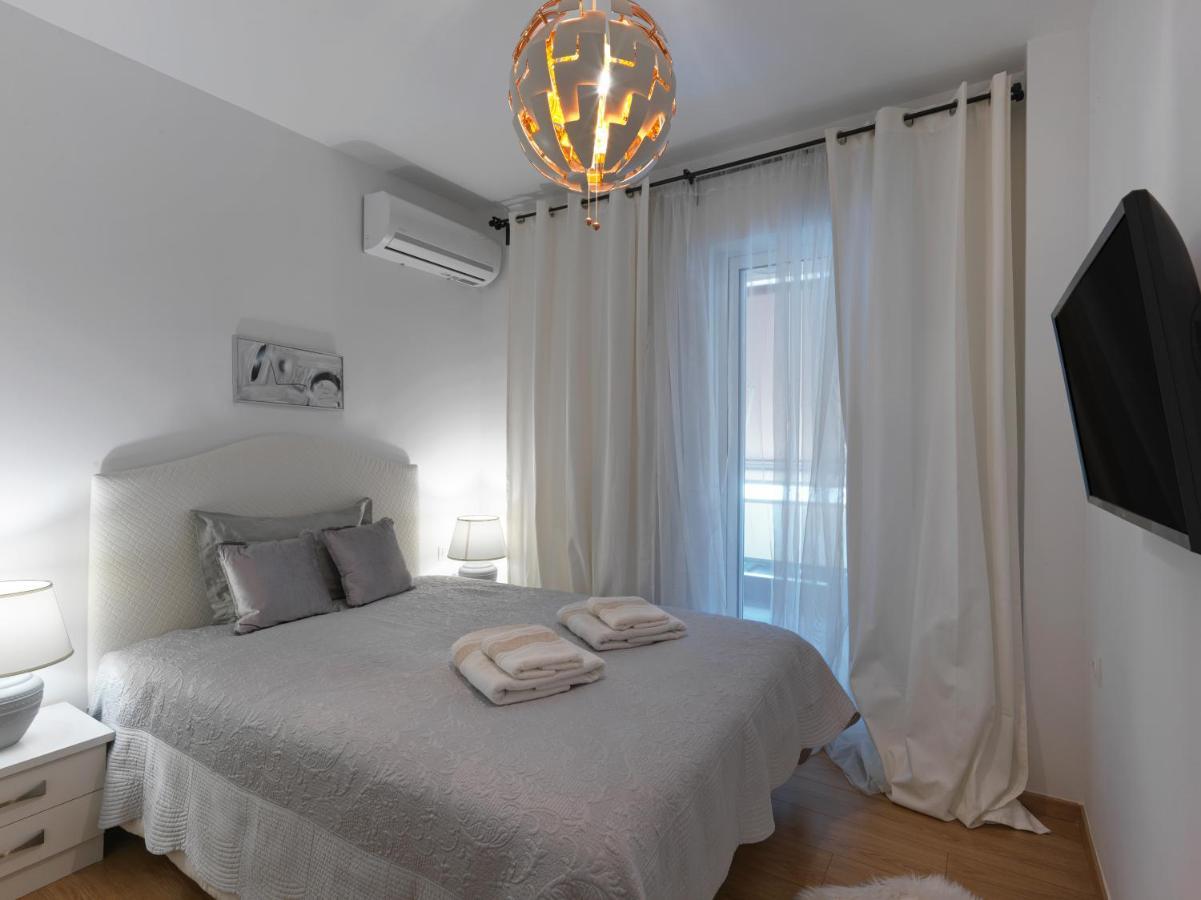 Elegant Apartment In Glyfada Aten Exteriör bild